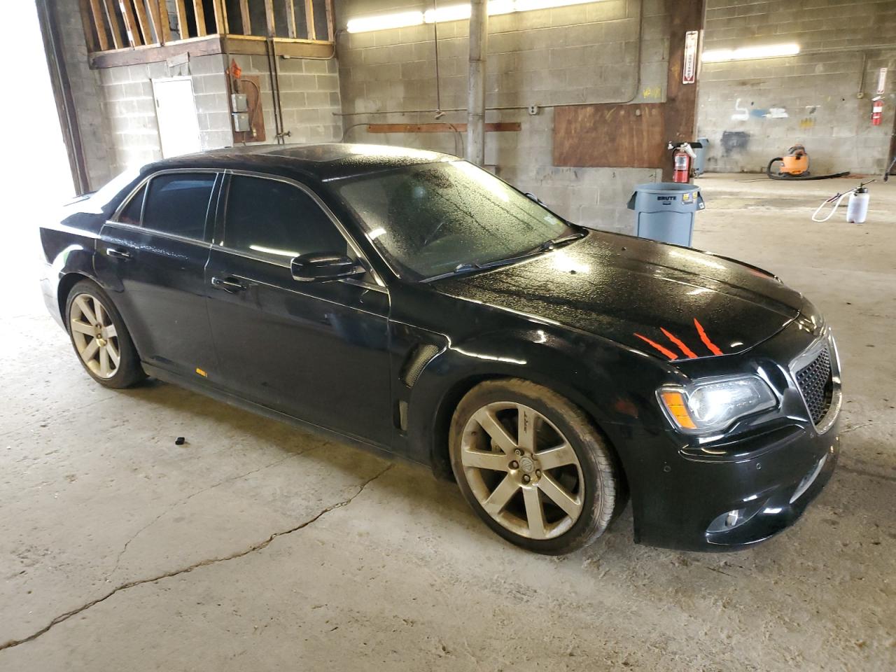 2C3CCAFJ7CH801880 2012 Chrysler 300 Srt-8