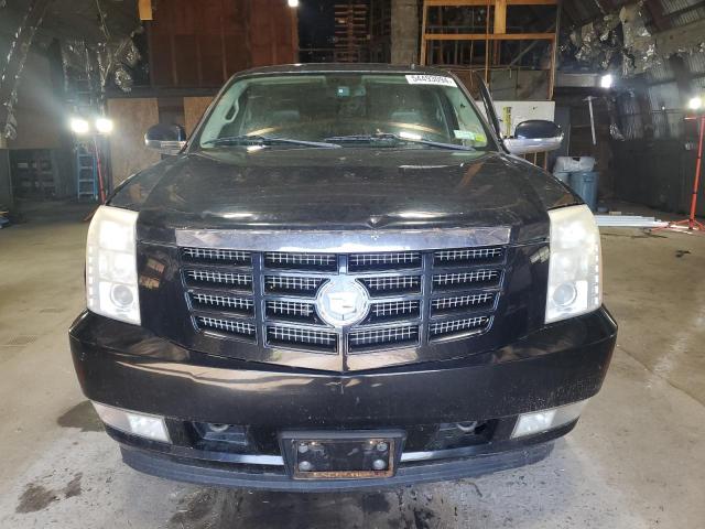 2008 Cadillac Escalade Luxury VIN: 1GYFK63878R220696 Lot: 54493094