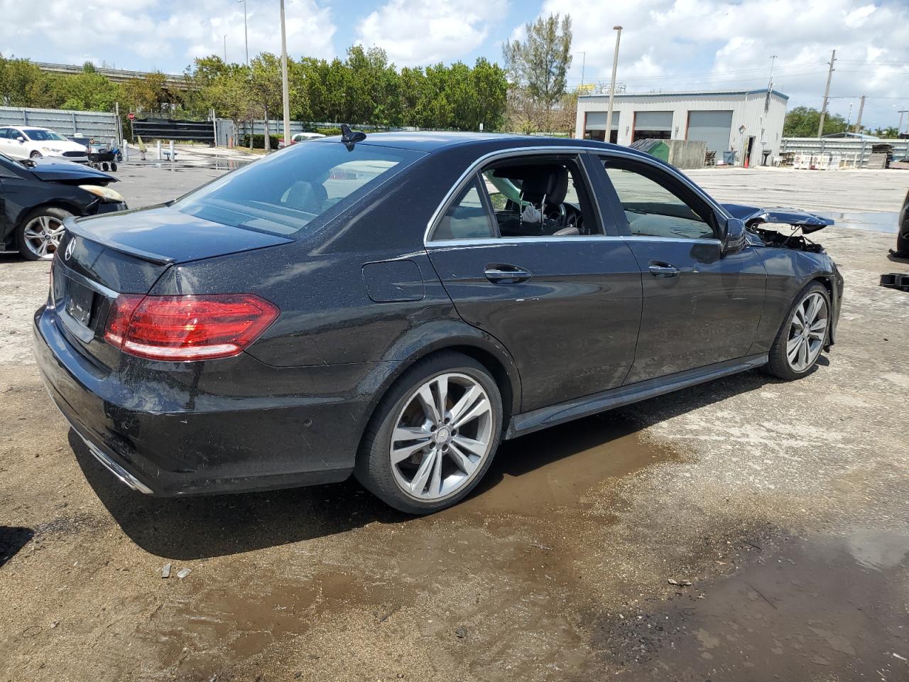 WDDHF5KB2GB250101 2016 Mercedes-Benz E 350