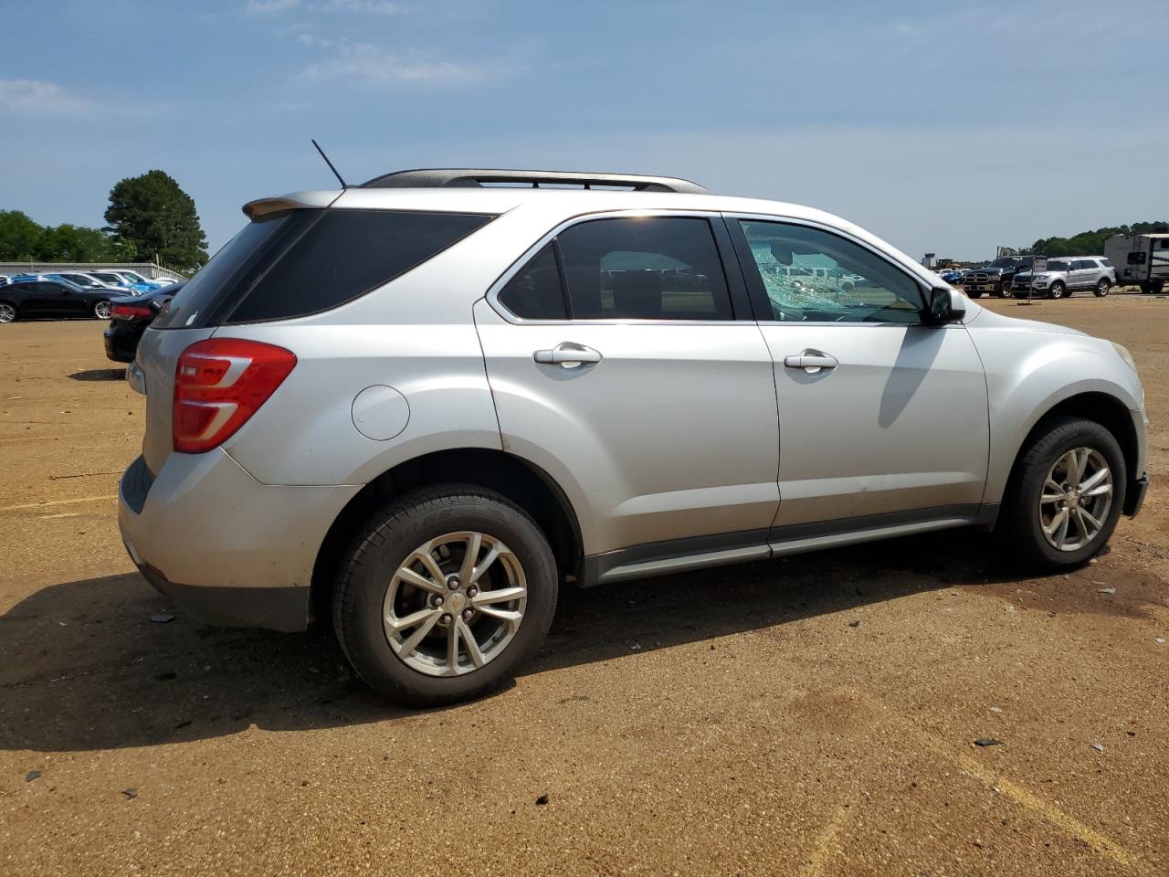 2GNALCEK1H6177528 2017 Chevrolet Equinox Lt