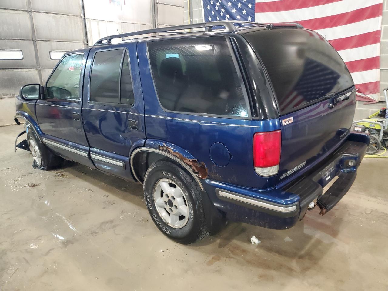 1GNDT13WXX2138519 1999 Chevrolet Blazer