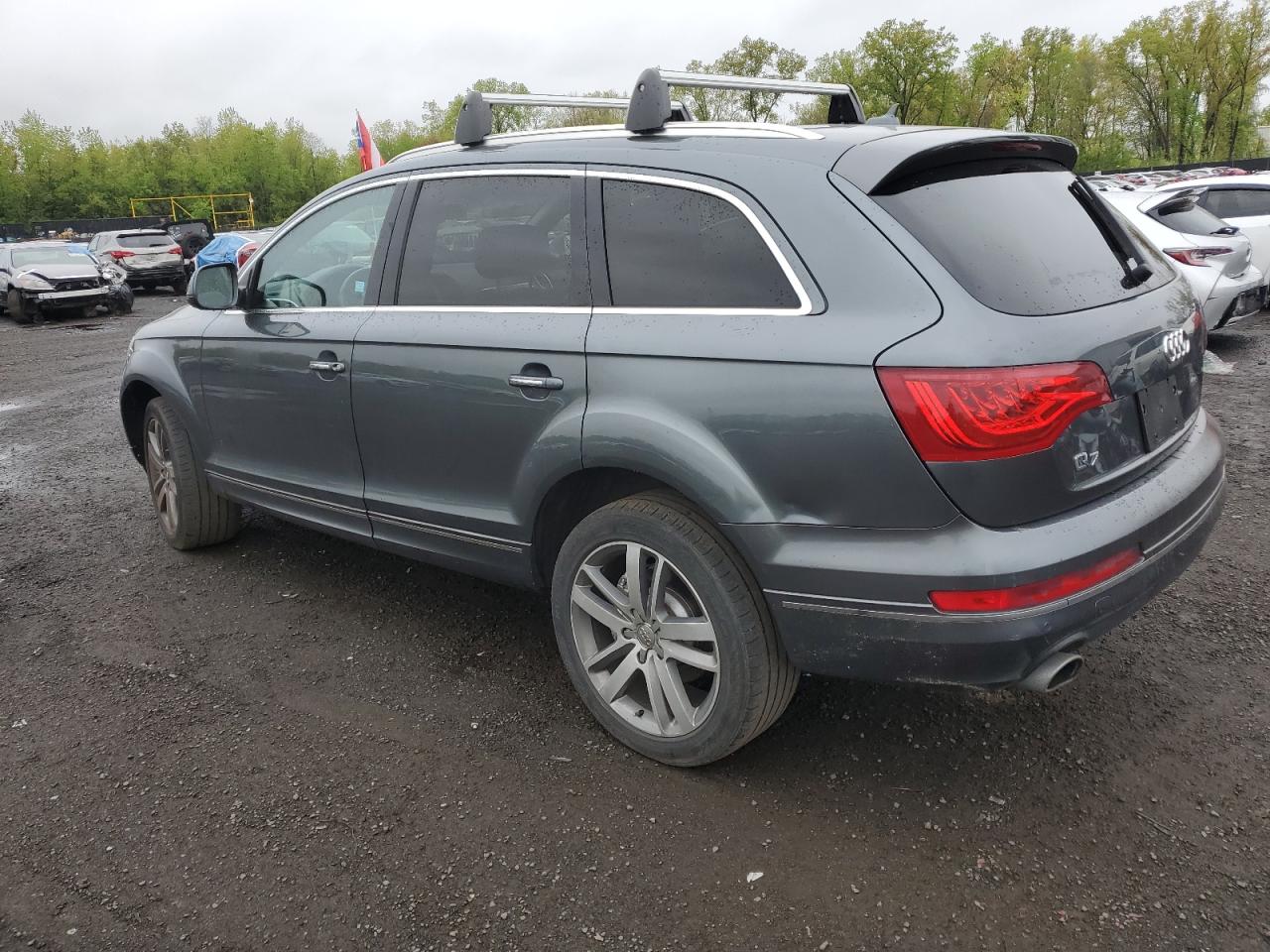 WA1LGAFE1DD014760 2013 Audi Q7 Premium Plus