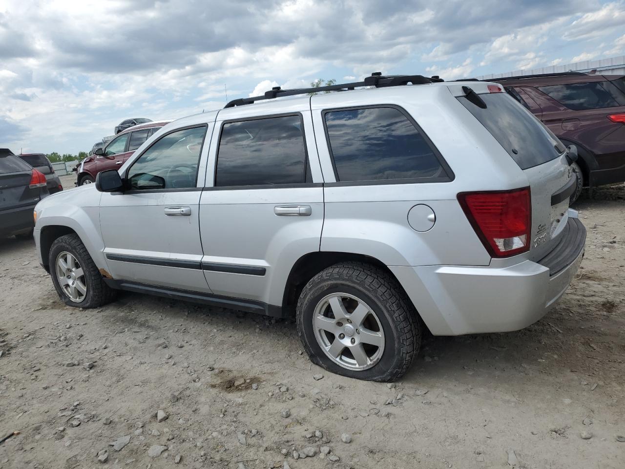 1J8GR48K98C143985 2008 Jeep Grand Cherokee Laredo