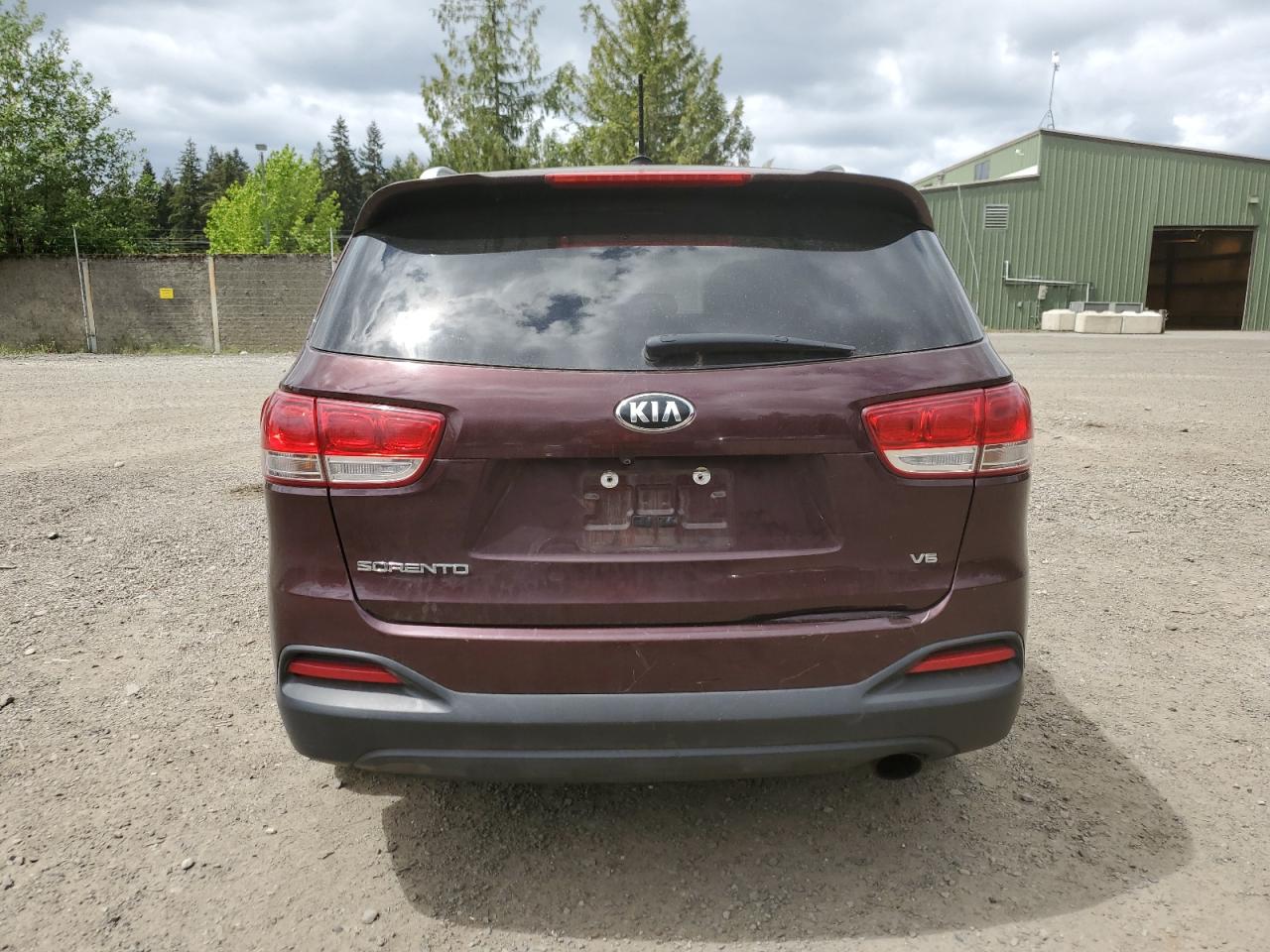 2018 Kia Sorento Lx vin: 5XYPGDA51JG353175