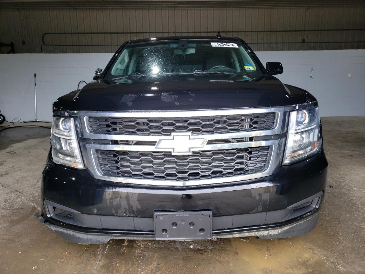 2015 Chevrolet Suburban K1500 Ls vin: 1GNSKHKCXFR647123