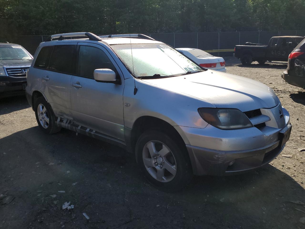 JA4LX41F44U000854 2004 Mitsubishi Outlander Xls