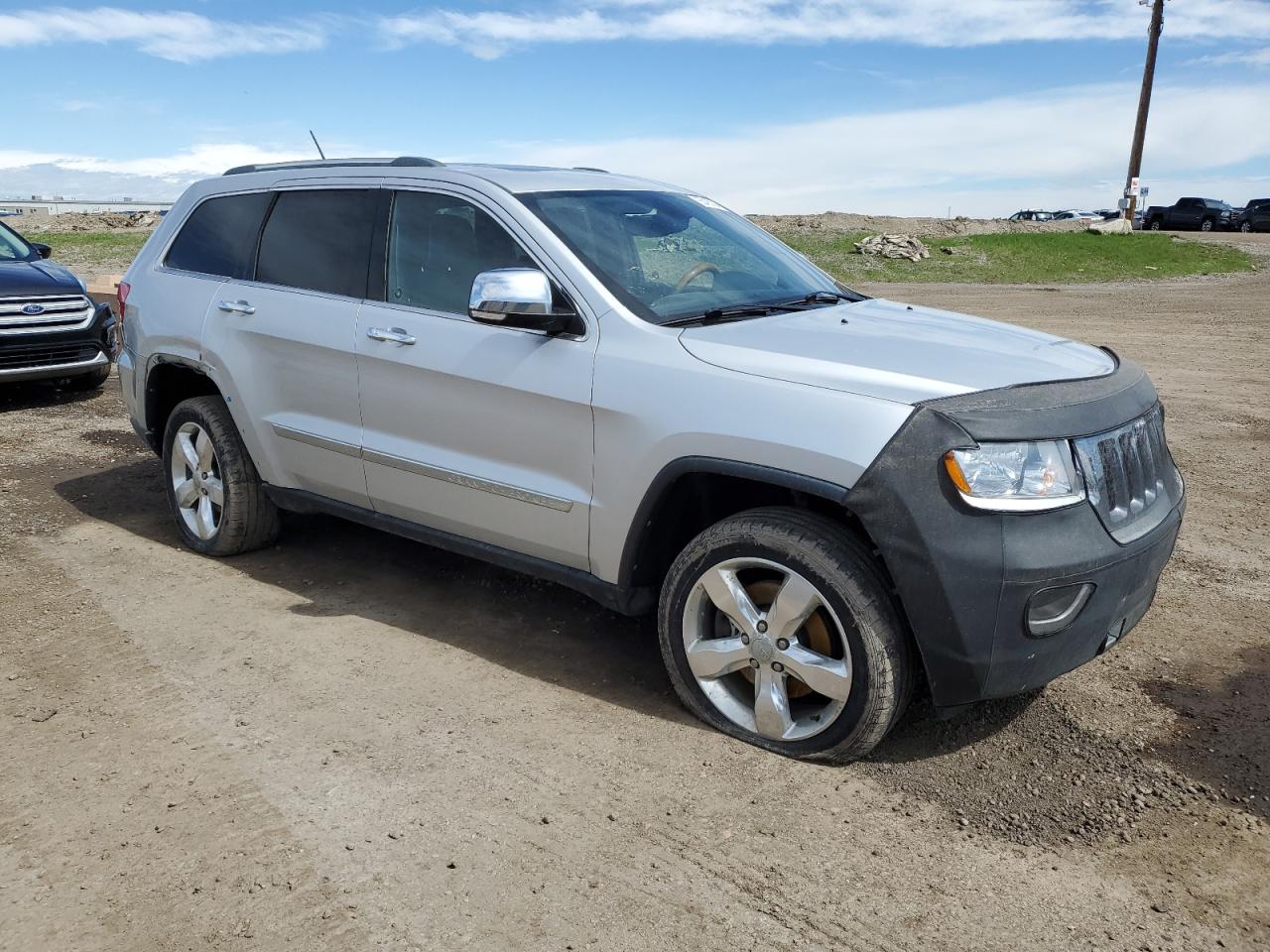 1C4RJFCT8CC241823 2012 Jeep Grand Cherokee Overland