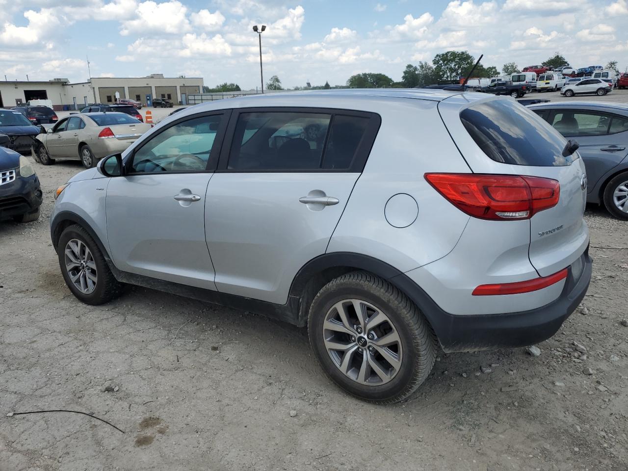 KNDPBCAC6G7838358 2016 Kia Sportage Lx