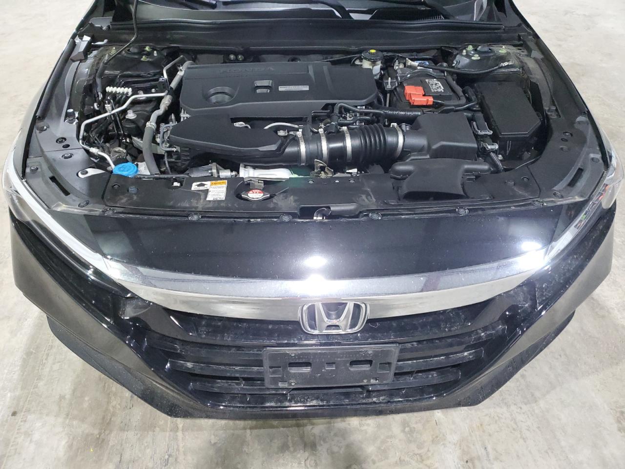 1HGCV2F91KA017002 2019 Honda Accord Touring