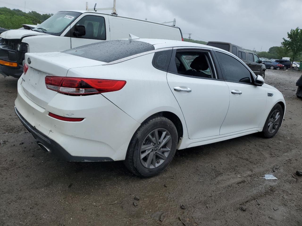 5XXGT4L33LG432393 2020 Kia Optima Lx