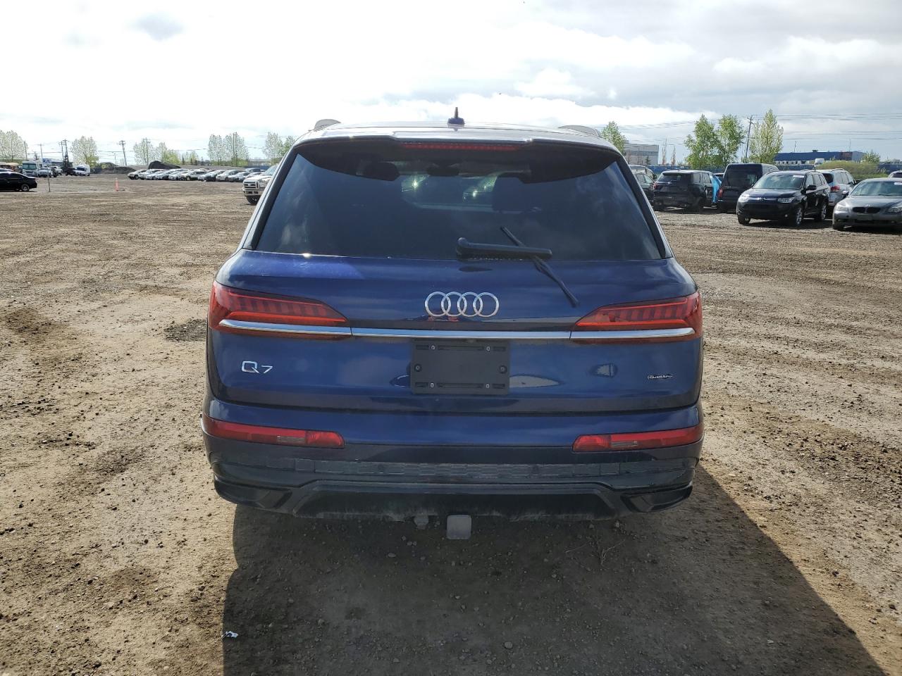 WA1MXAF79MD029965 2021 Audi Q7 Progressiv