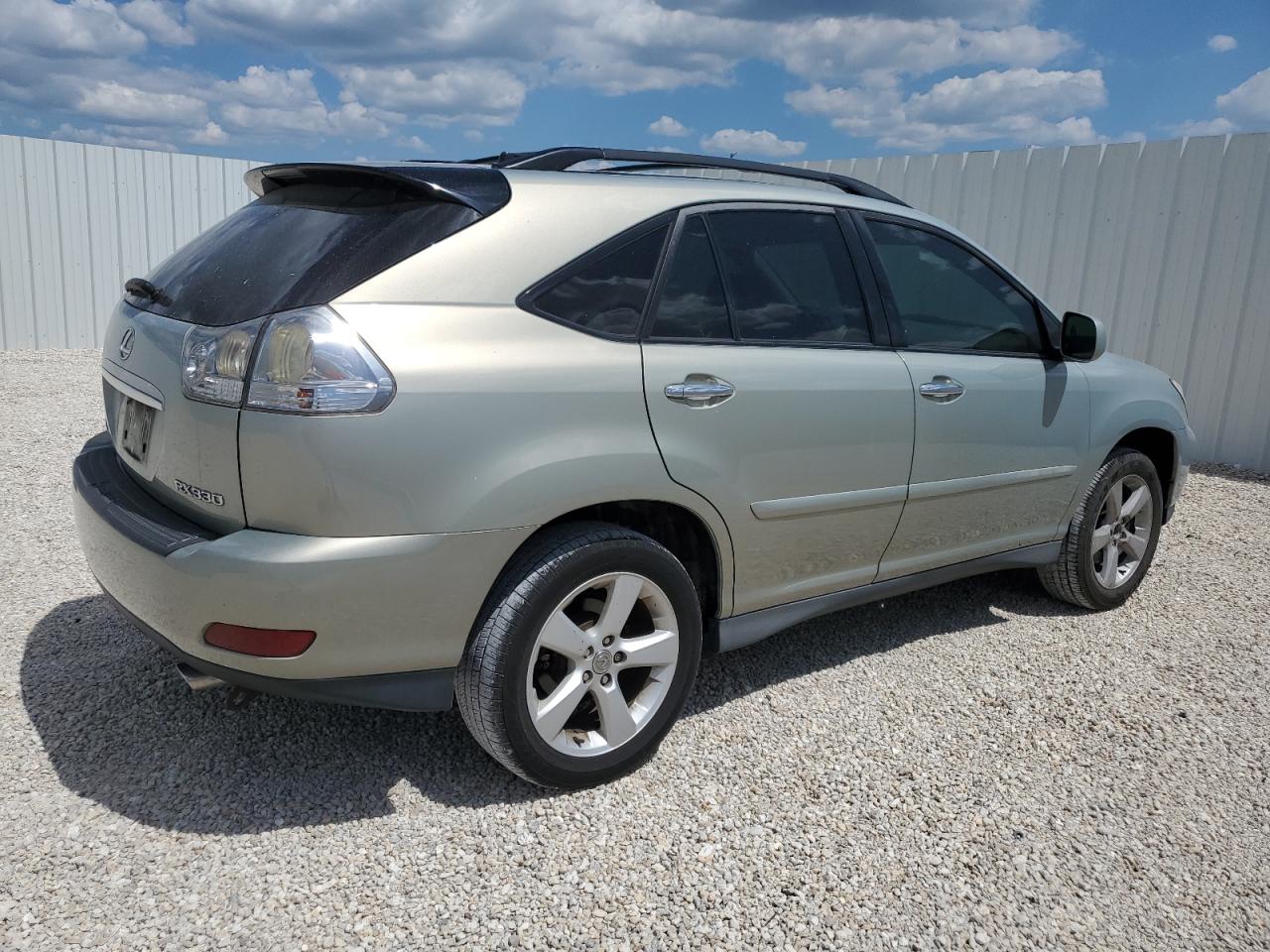 2T2GA31U55C041845 2005 Lexus Rx 330