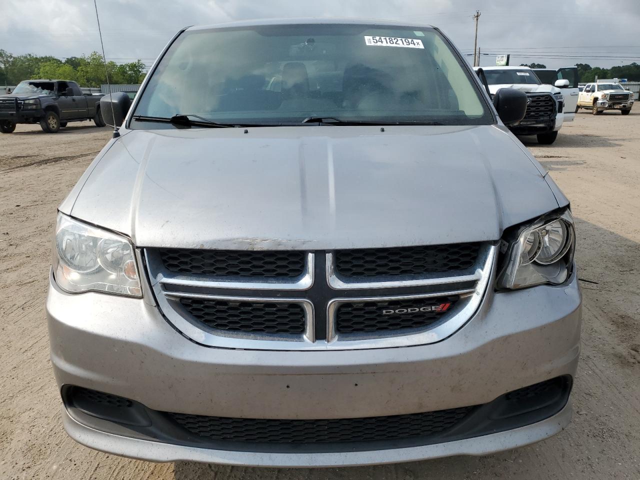 2C4RDGBG5JR225357 2018 Dodge Grand Caravan Se