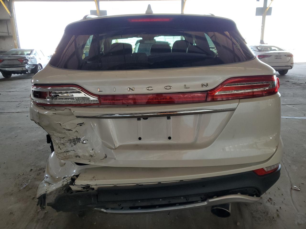 5LMCJ3C9XKUL17388 2019 Lincoln Mkc Reserve