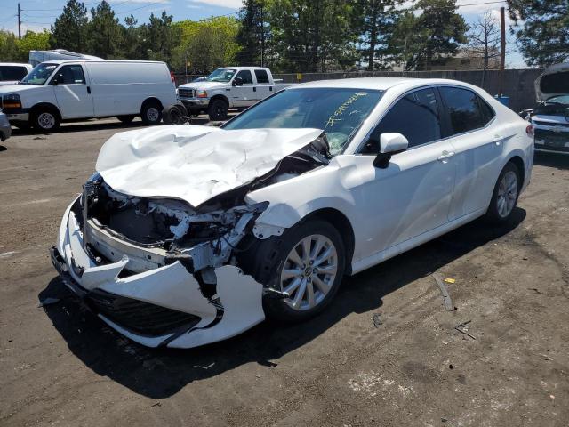 Lot #2540511424 2019 TOYOTA CAMRY L salvage car