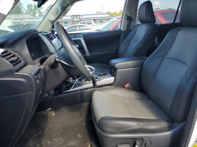 2020 Toyota 4Runner Sr5/Sr5 Premium VIN: JTEBU5JR0L5809587 Lot: 55377704