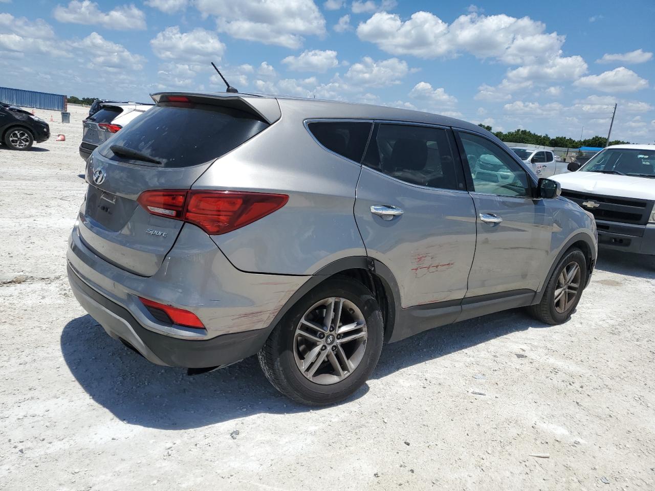 5XYZT3LB2JG566640 2018 Hyundai Santa Fe Sport