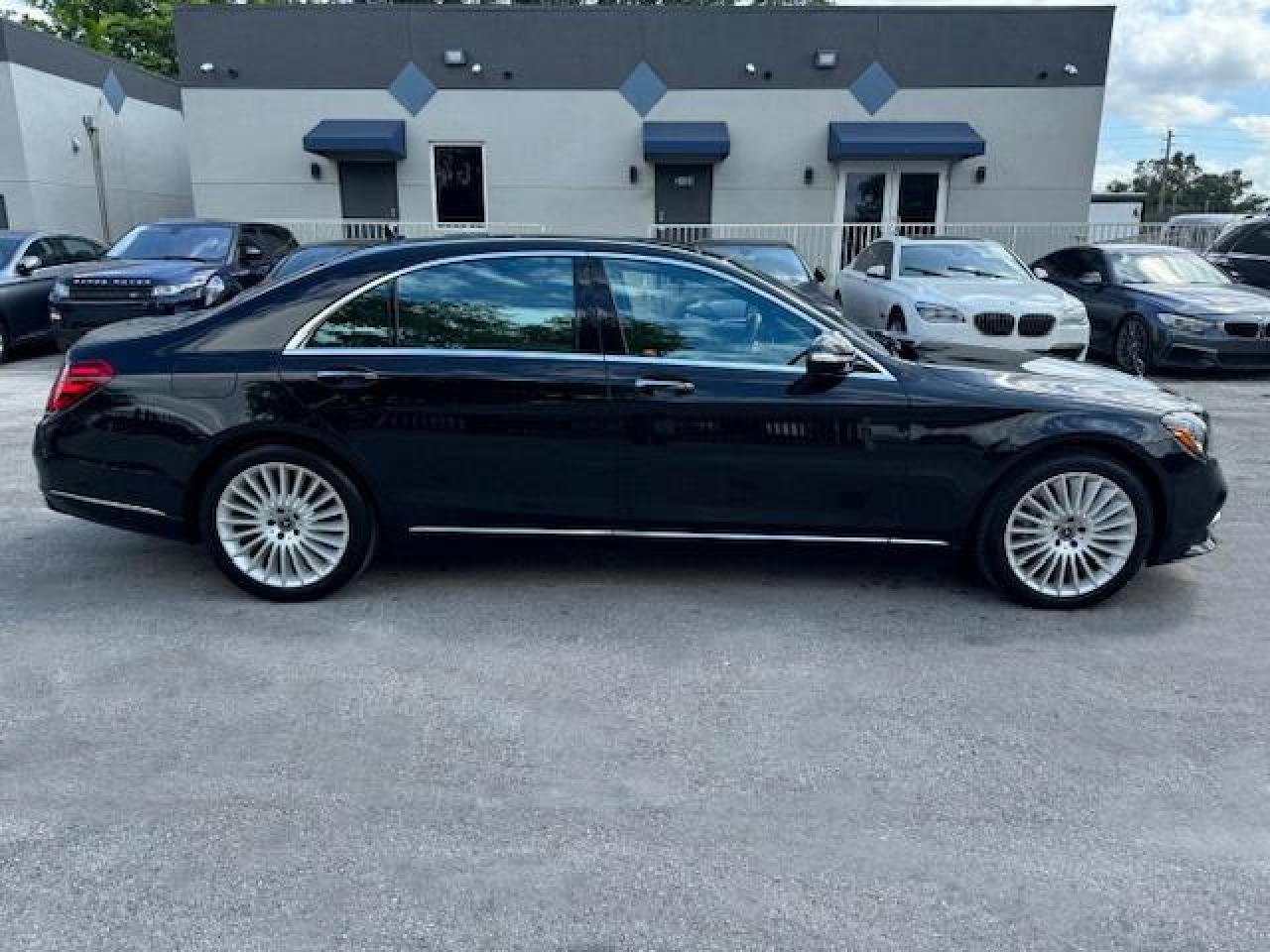 2018 Mercedes-Benz S 560 4Matic vin: WDDUG8GB0JA380641