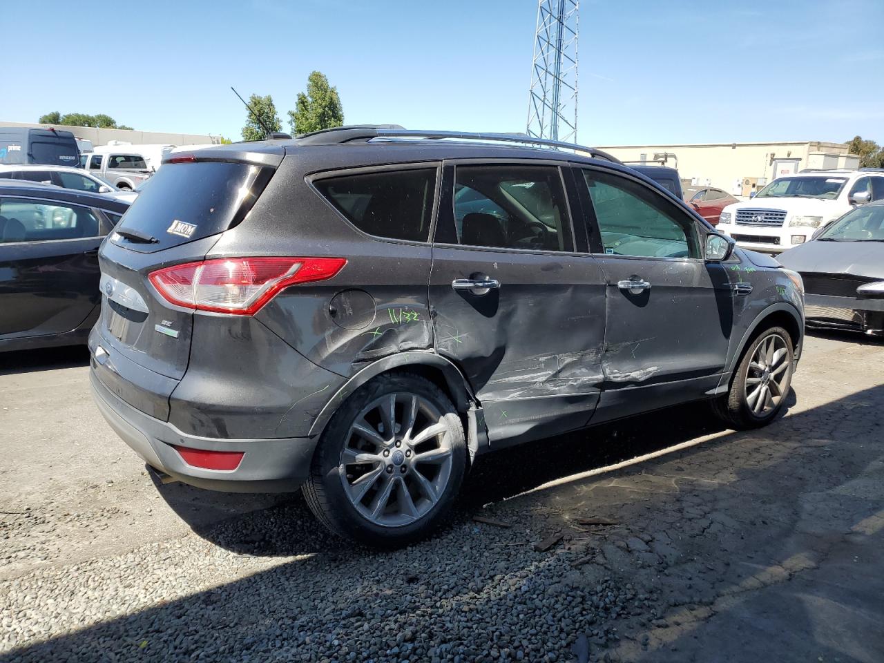 1FMCU0G98FUC26872 2015 Ford Escape Se