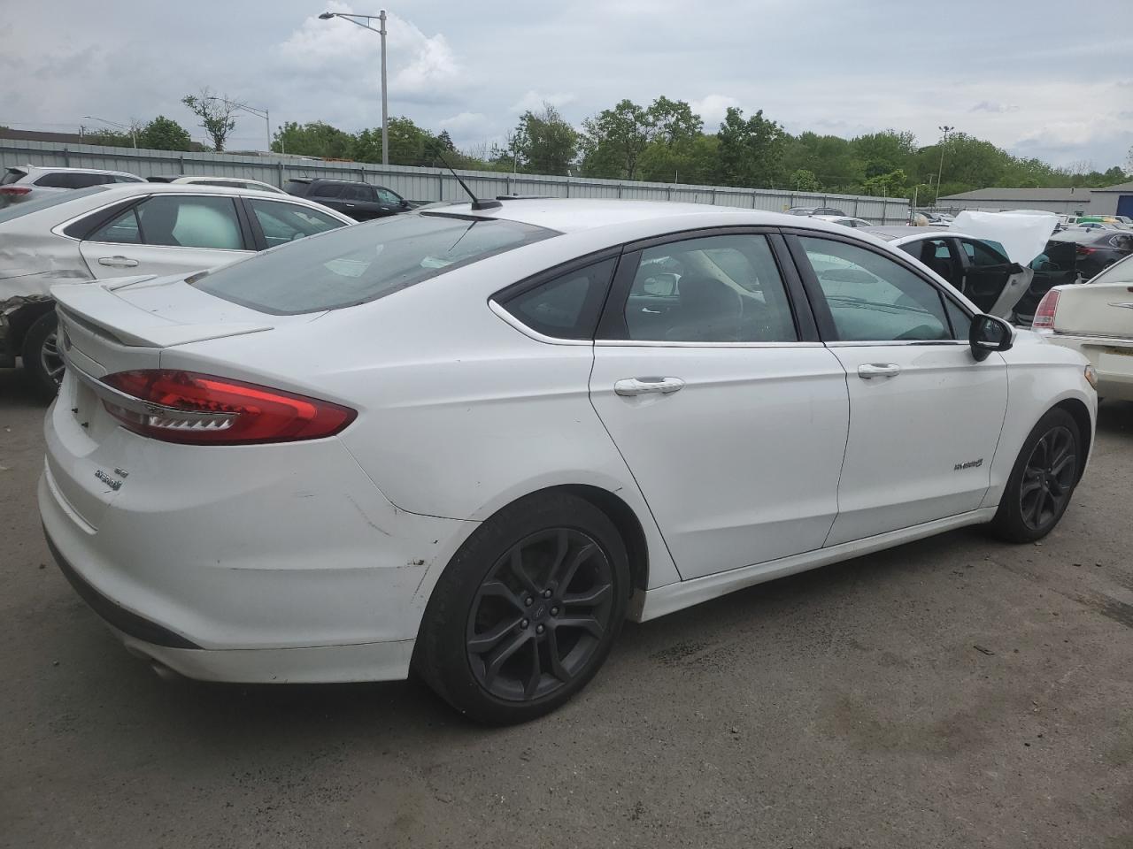 3FA6P0LU7JR169623 2018 Ford Fusion Se Hybrid