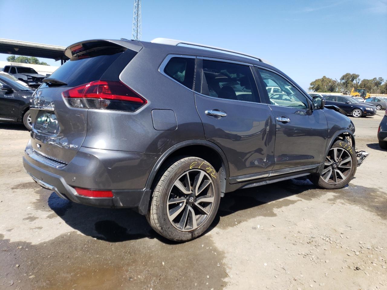 5N1AT2MV8KC715215 2019 Nissan Rogue S