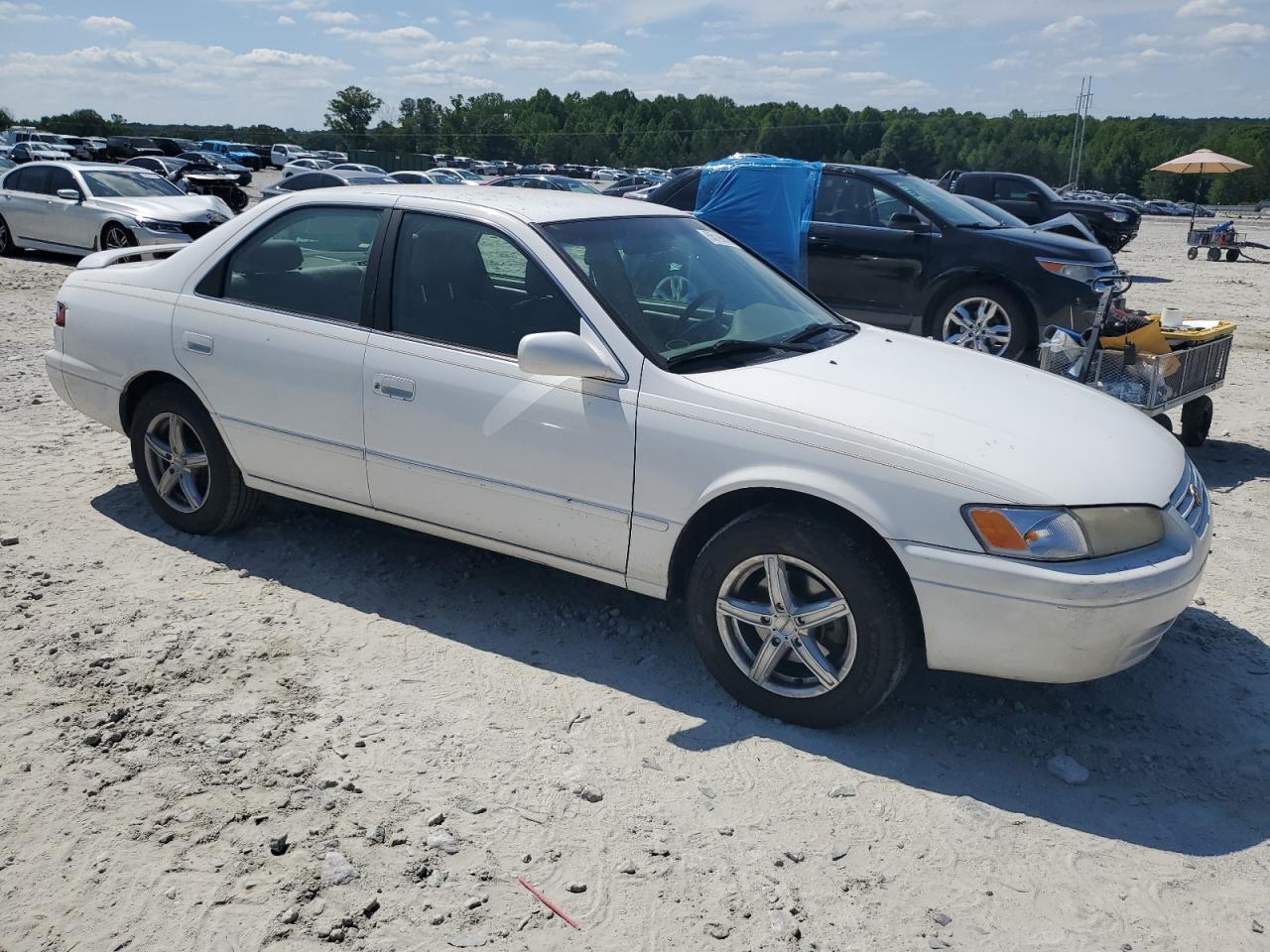 JT2BF28K6X0187871 1999 Toyota Camry Le