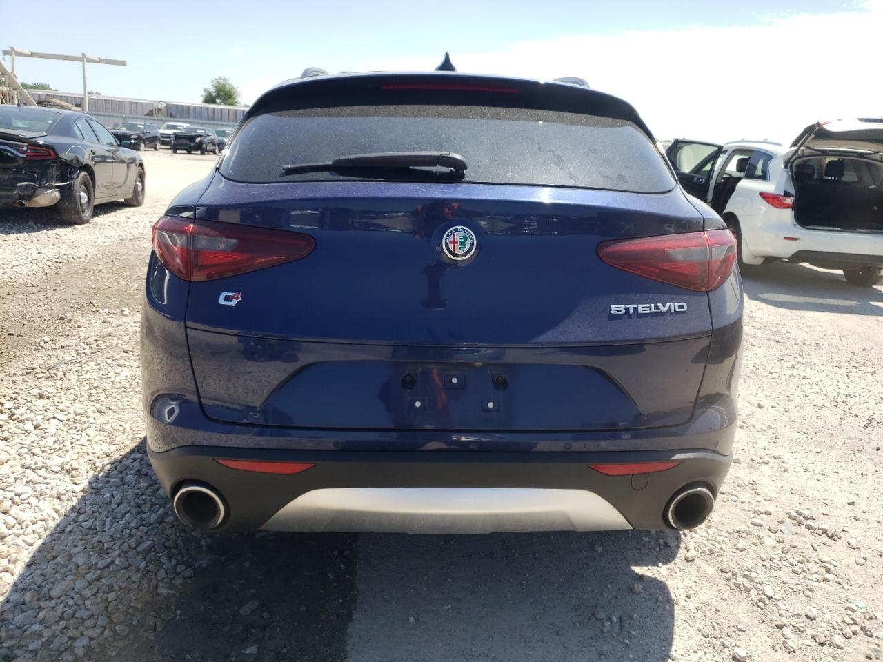 ZASFAKNN4J7C00239 2018 Alfa Romeo Stelvio Ti Sport