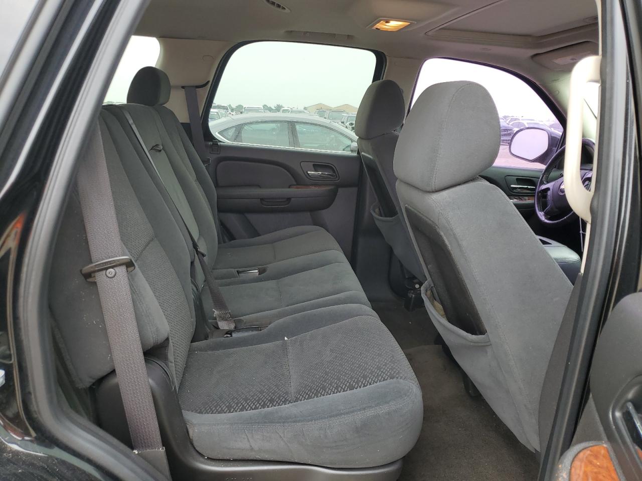 1GNFC13J18R110744 2008 Chevrolet Tahoe C1500