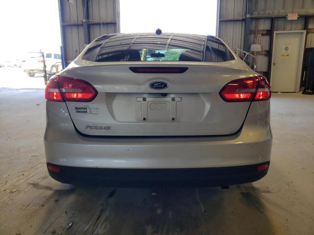 2017 Ford Focus S VIN: 1FADP3E2XHL221257 Lot: 54363854