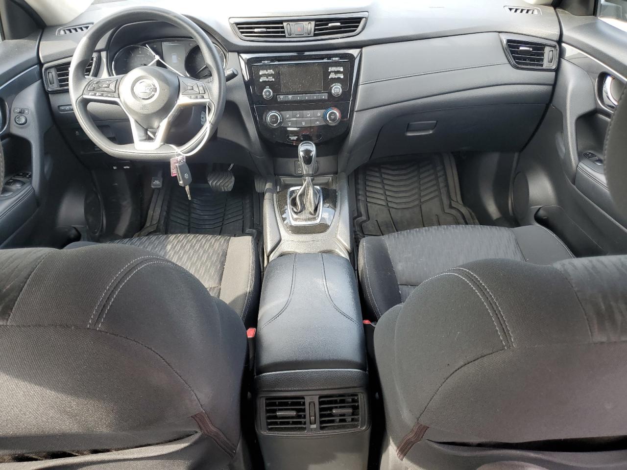KNMAT2MV5HP532019 NISSAN ROGUE 2017