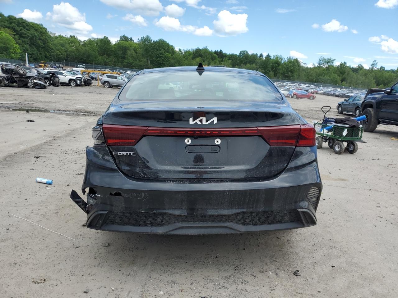 3KPF24AD7PE538273 2023 Kia Forte Lx