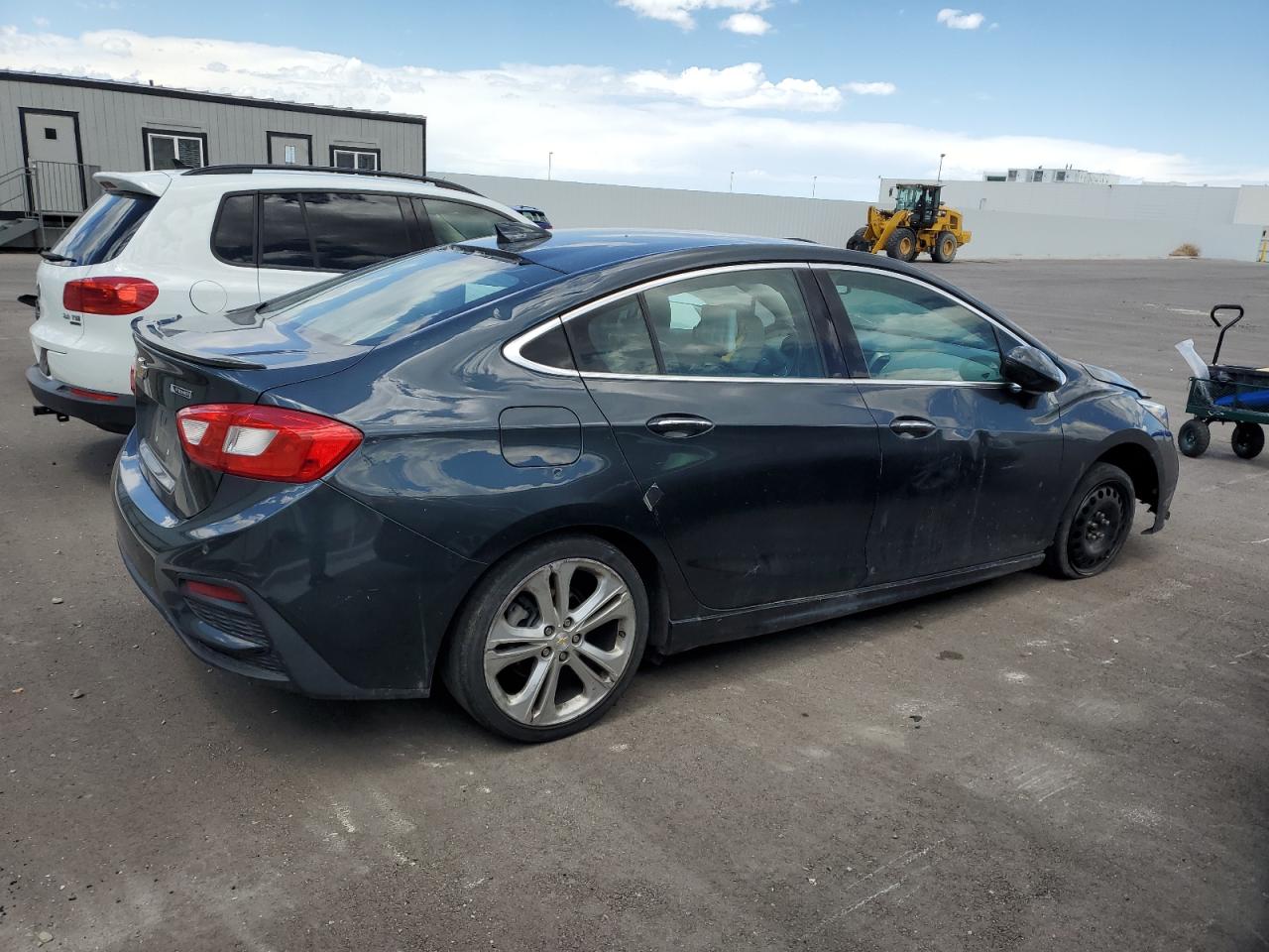 1G1BF5SM3H7133139 2017 Chevrolet Cruze Premier