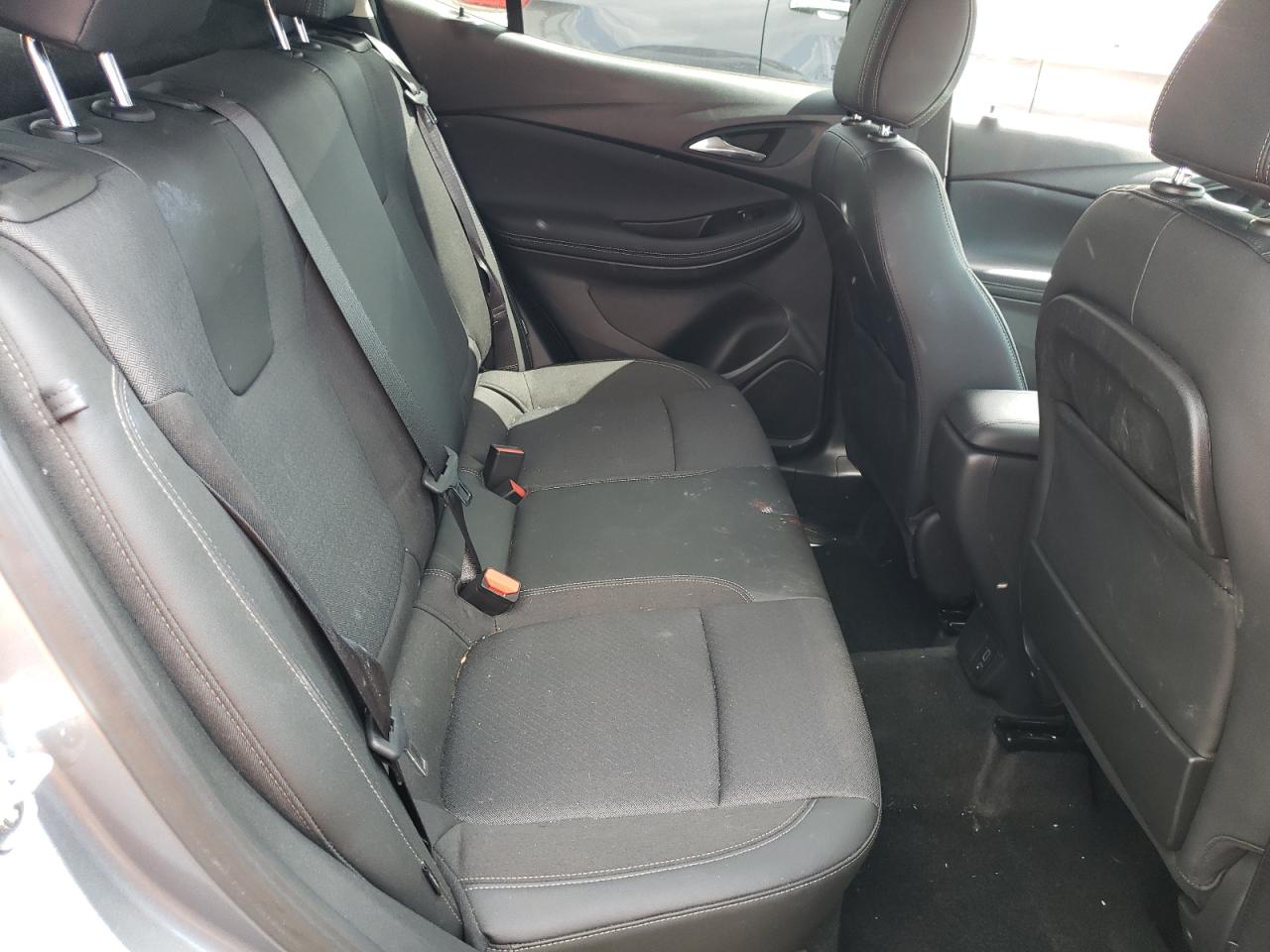 KL4MMCSL2NB085685 2022 Buick Encore Gx Preferred