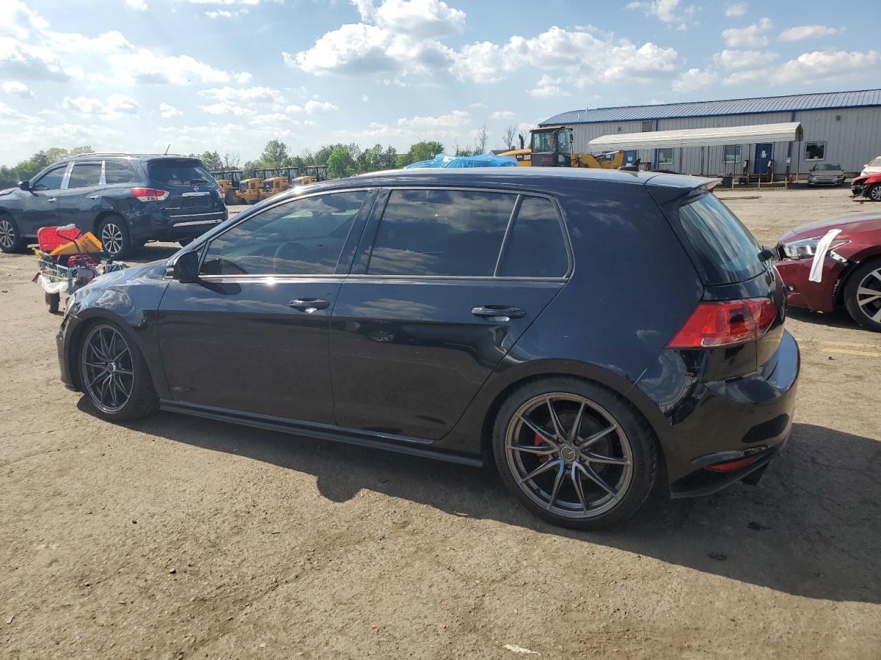 3VW5T7AUXHM026067 2017 Volkswagen Gti S