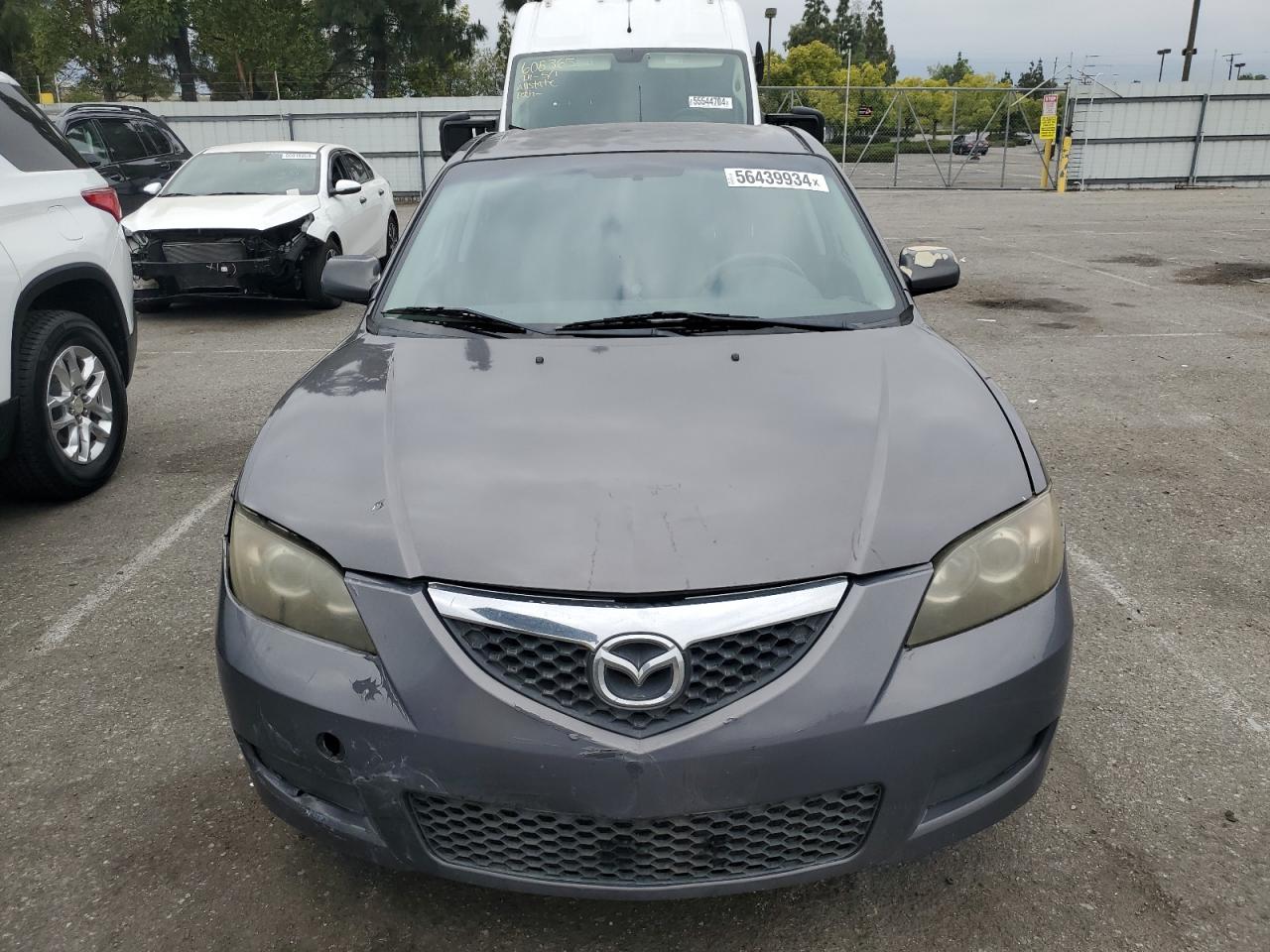 JM1BK32F271737131 2007 Mazda 3 I