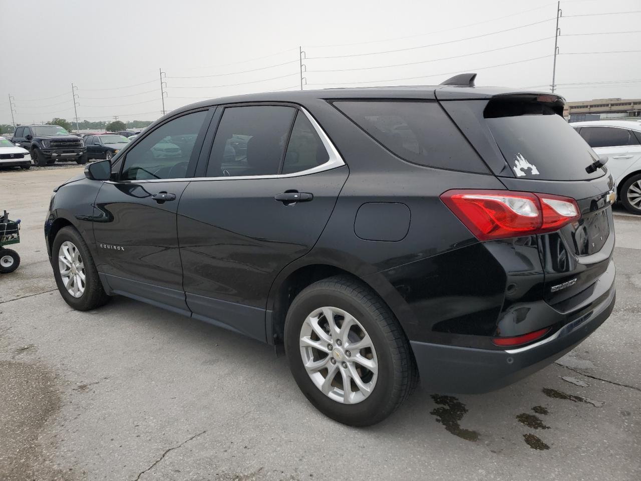 2GNAXJEV4J6222227 2018 Chevrolet Equinox Lt