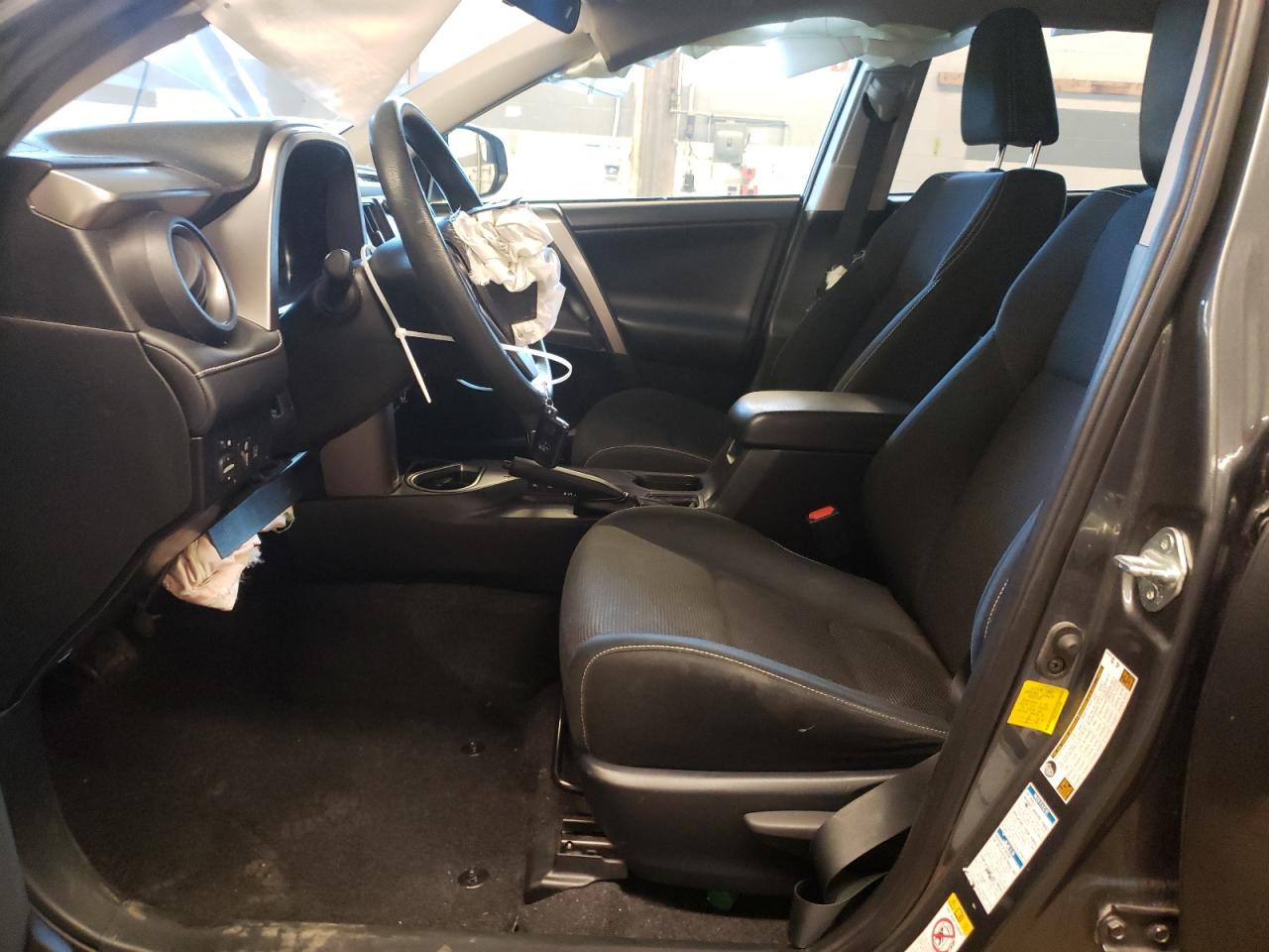 JTMRJREV6JD229905 TOYOTA RAV4 2018