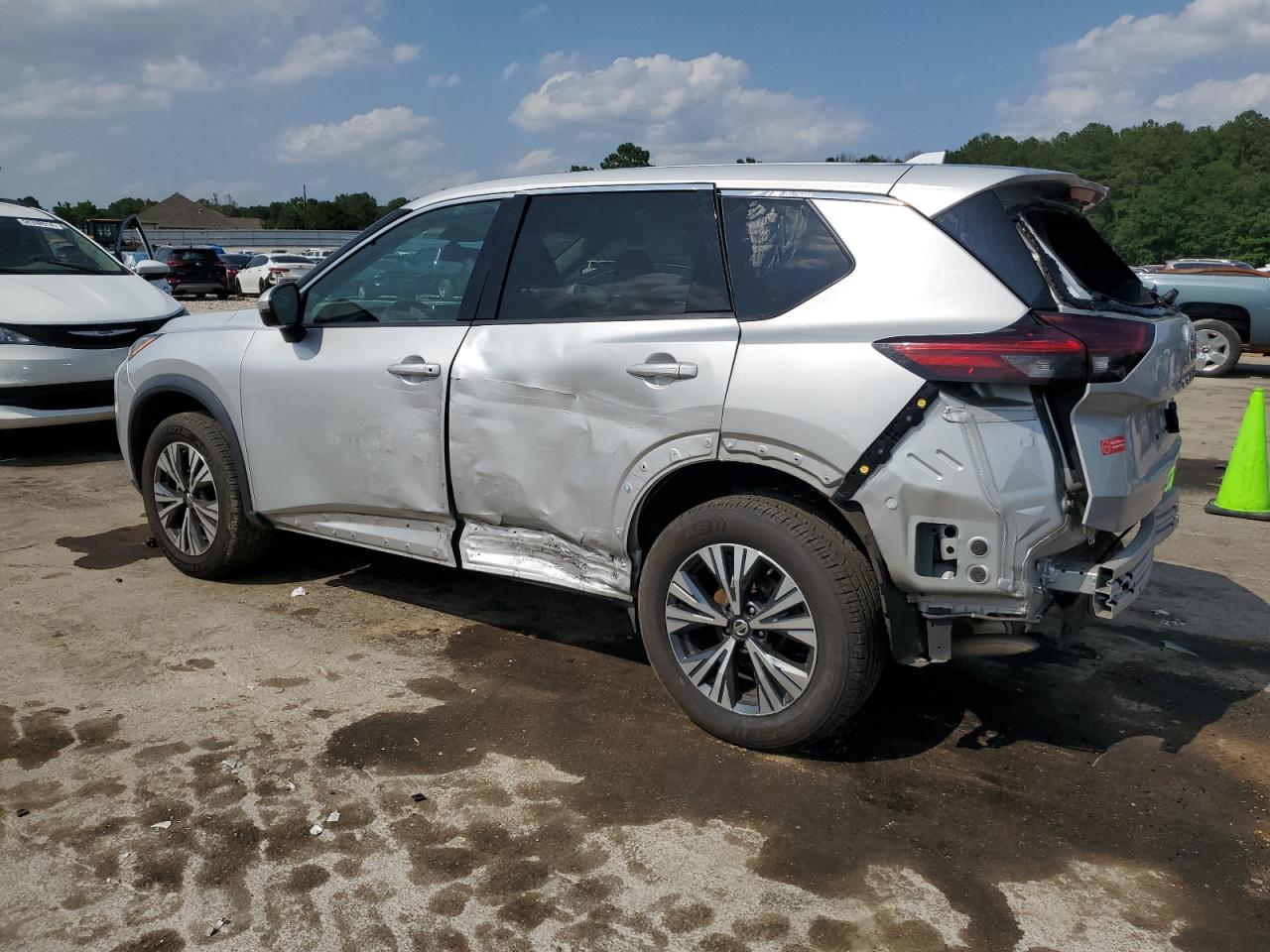 2021 Nissan Rogue Sv vin: 5N1AT3BA0MC770217