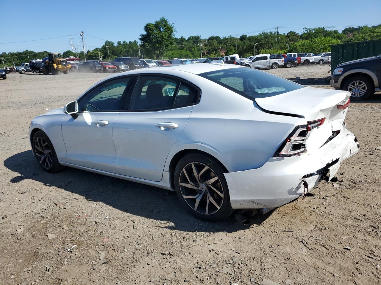 7JR102FK7KG011811 2019 Volvo S60 T5 Momentum