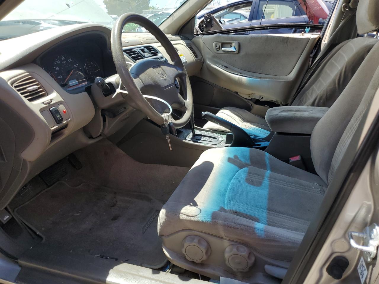 JHMCG6659XC008667 1999 Honda Accord Lx