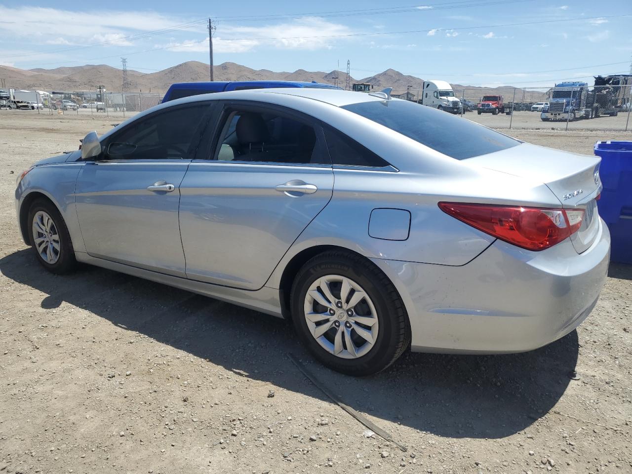 5NPEB4AC4BH283699 2011 Hyundai Sonata Gls