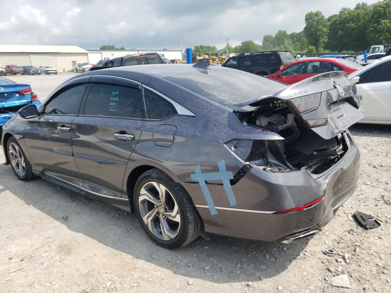 1HGCV1F57JA116980 2018 Honda Accord Exl