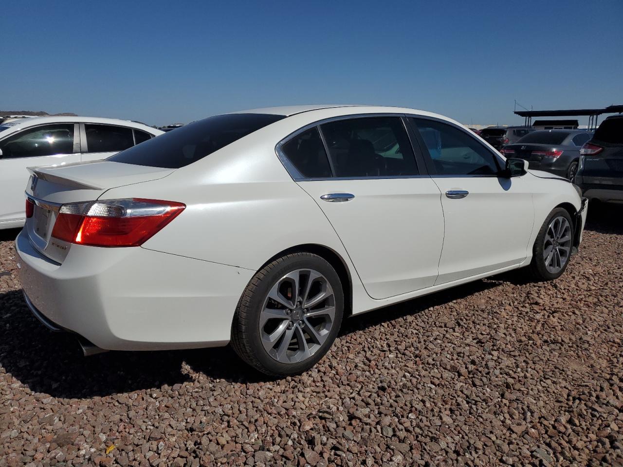 1HGCR2F56FA222564 2015 Honda Accord Sport