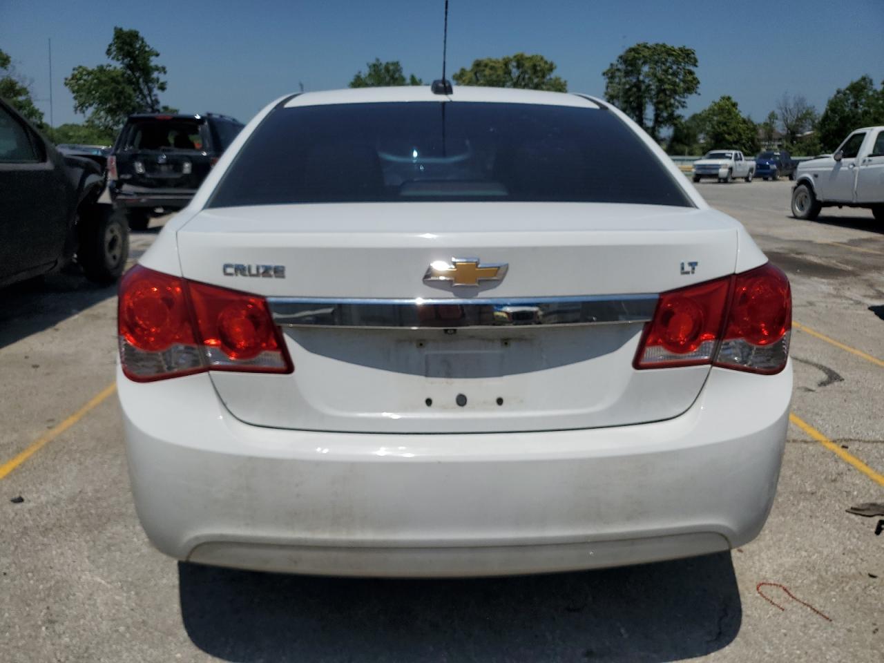 1G1PE5SBXG7138361 CHEVROLET CRUZE 2016