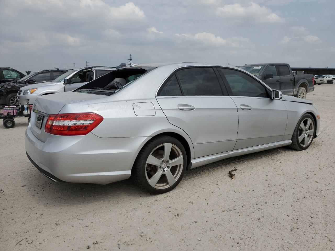 WDDHF5GB5BA380476 2011 Mercedes-Benz E 350