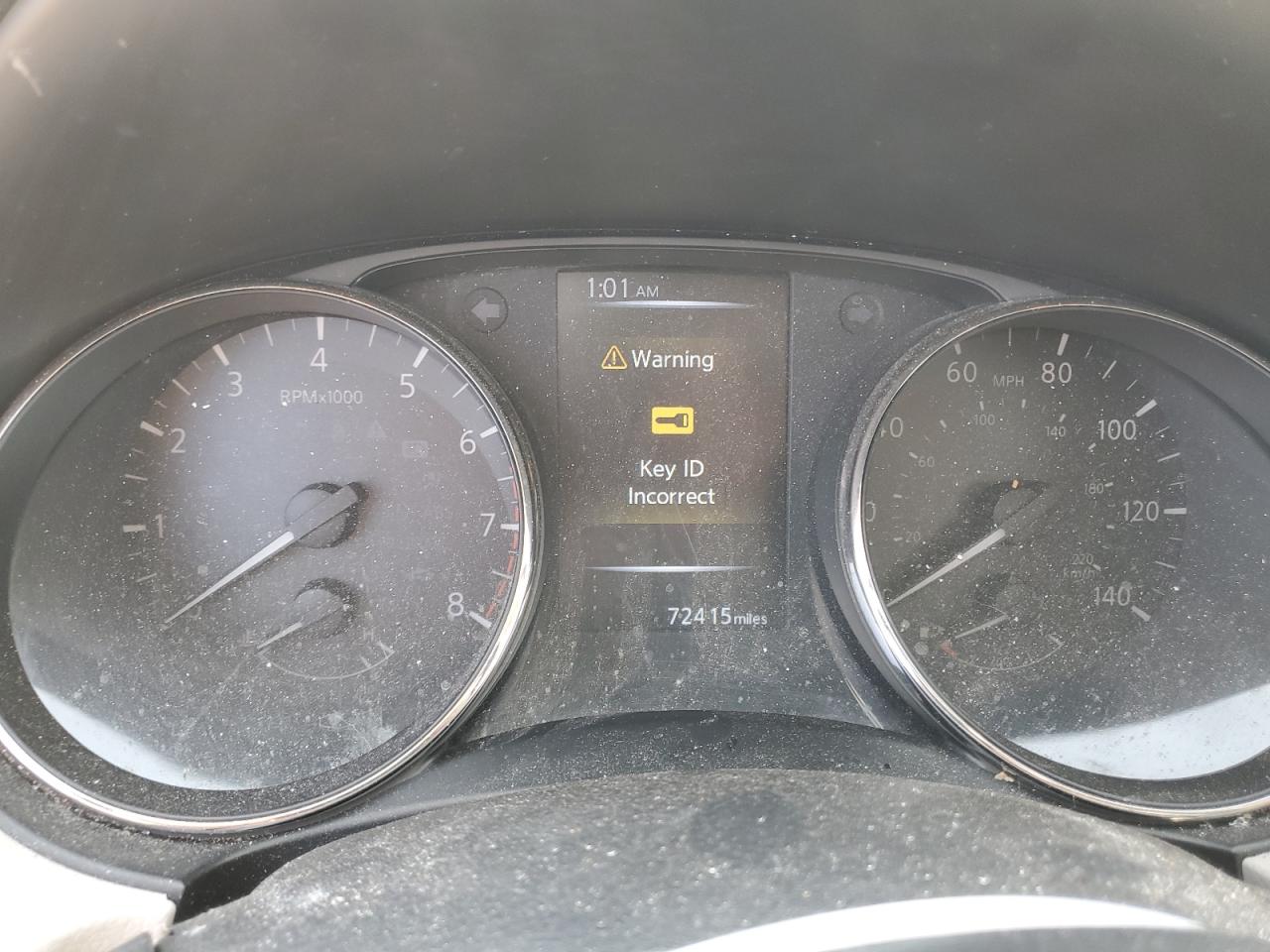 JN1BJ1CR7JW286890 NISSAN ROGUE 2018