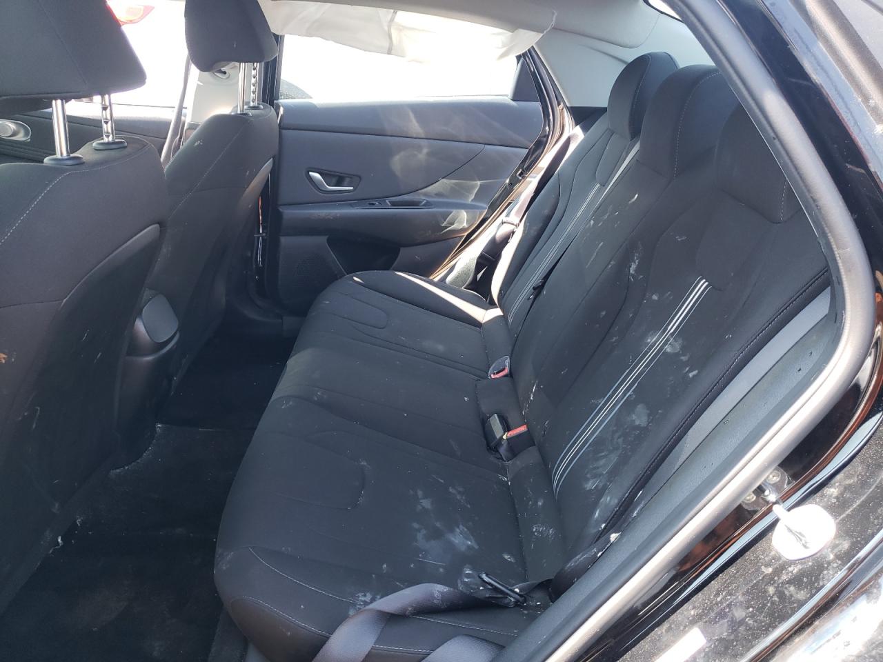 KMHLS4AG4NU217671 2022 Hyundai Elantra Sel