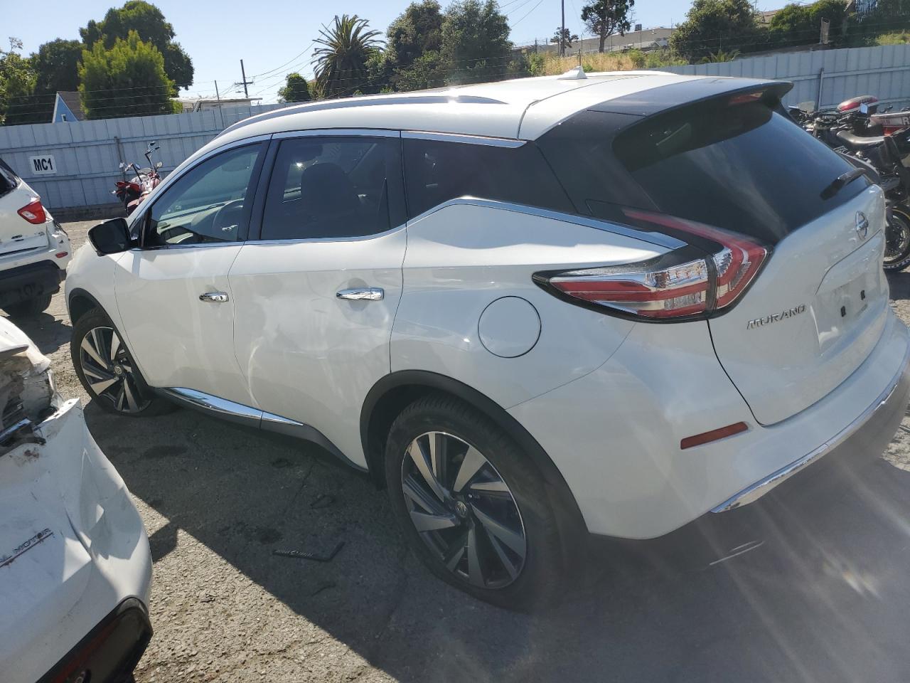 5N1AZ2MG2FN205727 2015 Nissan Murano S