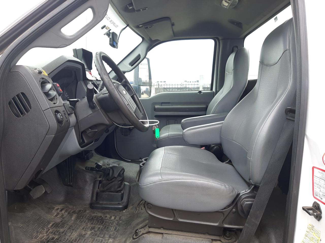 1FDNF6DC7KDF04676 FORD ALL Models 2019