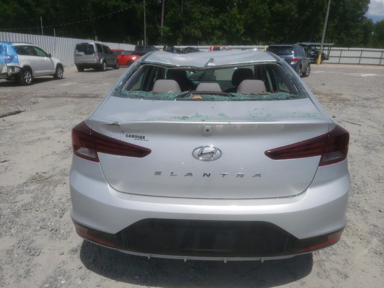 5NPD84LF6KH490418 2019 Hyundai Elantra Sel